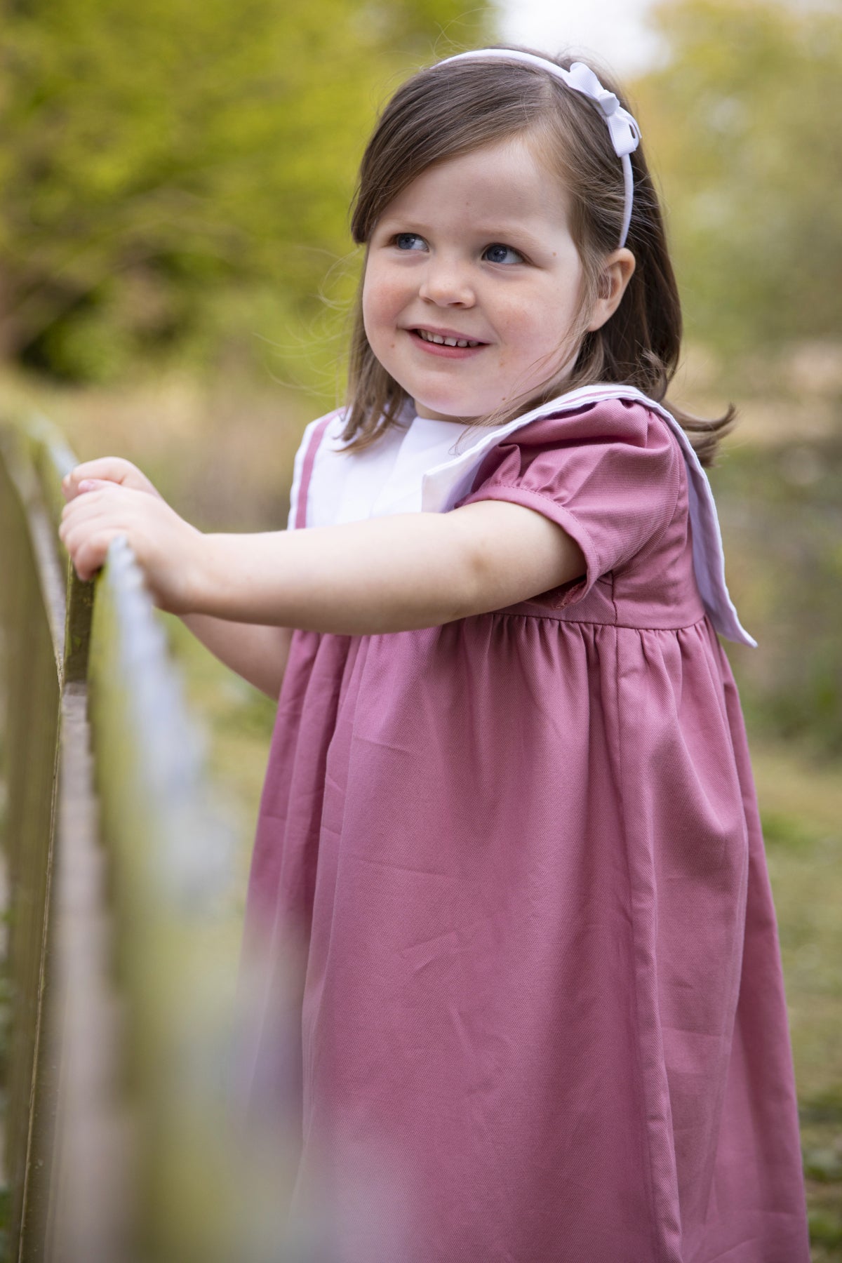 Small Bow Hairband - White